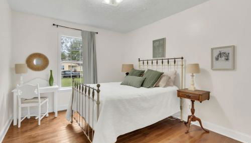 Whispering Cottage 3 BRD 2 BA Grill Fire pit - Foto 4