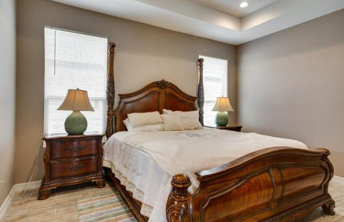 WFH-Friendly Brownsville Home with Private Patio - Foto 10