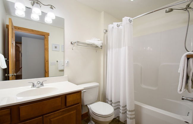 Maplewood Cottage - Photo 19