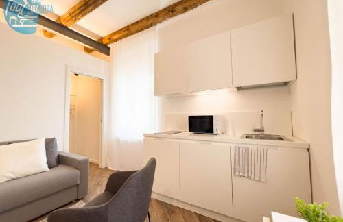 Basovizza 3 Alessandro Tirabora Short Rent - Foto 6