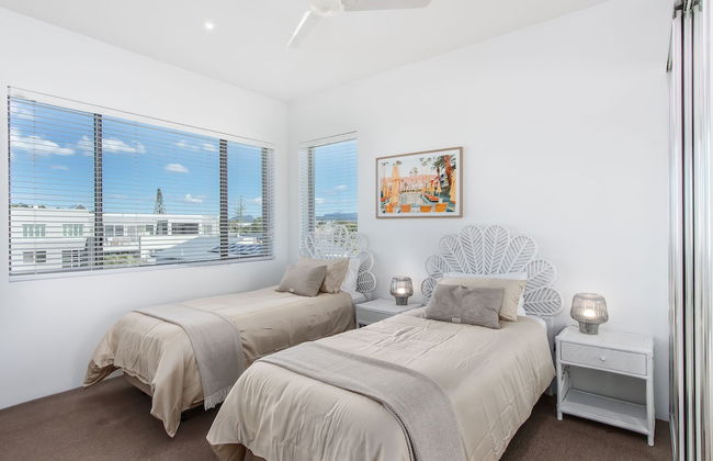 Mermaid Beach Luxury Penthouse - Photo 2