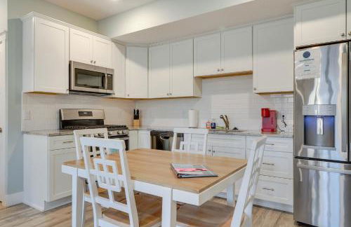 Front Street Retreat! Cozy Traverse City Condo - Photo 2