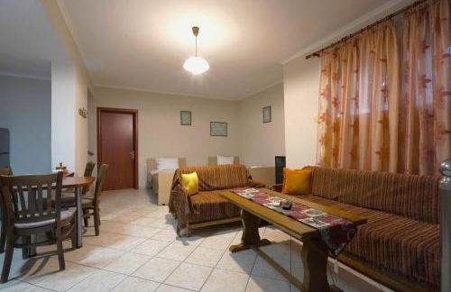 Anestis Studios - Photo 20