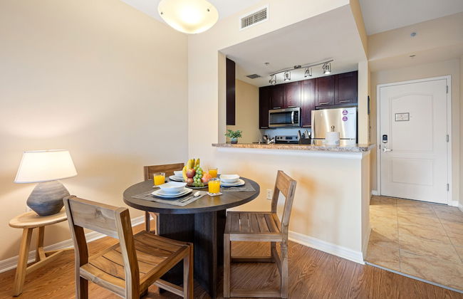 Dharma Home Suites South Miami at Red Road Commons - Foto 47