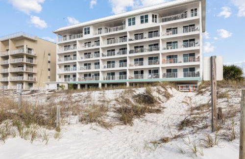 SeaGlass - Oceanfront with expansive balcony - Foto 37