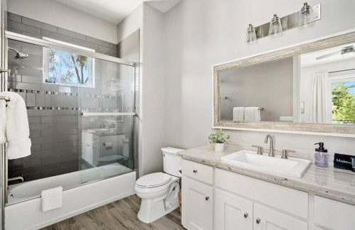 Luxurious, Modern Farmhouse in Wine Country - Foto 26