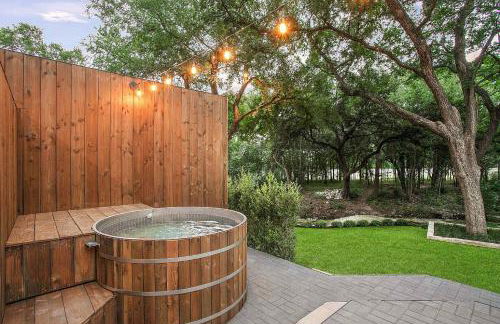Full Duplex ATX Modern Creekside Retreat 2 Pools - Foto 18