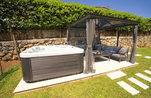 Villa Riviera blue with seaview, pool, whirlpool, parking and boat excursions - Foto 22