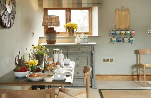 The Stone Barn - Photo 9