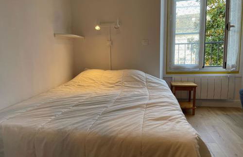 Meublé de Tourisme dans parc arboré 1000m2 - Sejour-la-Roche Eperon - Foto 16