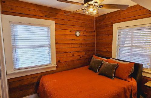 Spring Couples Getaway Hot Tub plus 500Mbps - Foto 39