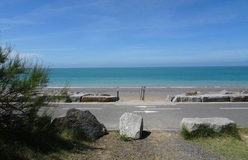 Stone House in Bricqueville Near Sandy Beach - Foto 38