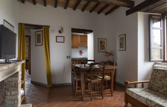 Castello di Cisterna - Foto 25