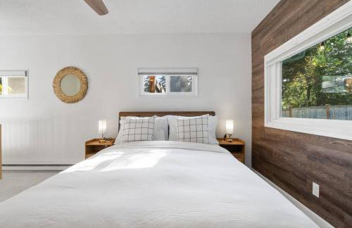 Peaceful Family Retreat Home w Firepit n Grill - Foto 33