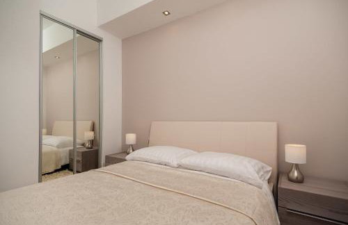 The Beach Apartments - Photo 6