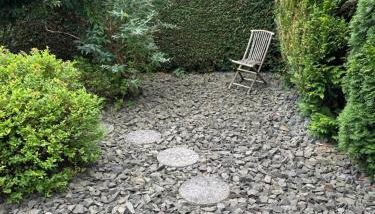 Nettes Apartment mit schönem Bad - Foto 4