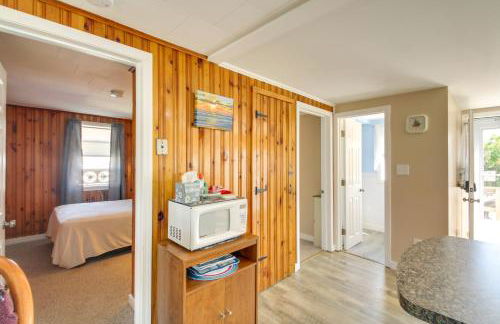 Cozy Hampton Cottage - Walk to Beaches and Marina! - Foto 11