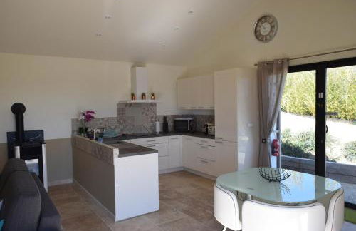 Le Mazet d'Emilia avec jardin et piscine privés - Foto 16