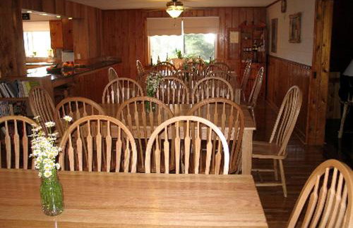 Rustic Lodge Rental on a Farm in Fayette County, West Virginia - Foto 10