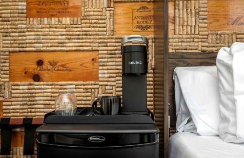 Romantic Historic Inn Suite with Mountain Views in Luray, Virginia - Foto 3