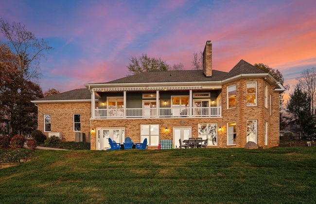 Sunset Pointe by Avantstay Waterfront Beach Fire Pit Sleeps 14 5bdr 4BA - Foto 2