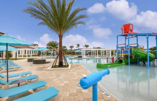 Luxury 8BR Villa with Pool, Spa, Theater & Game Room near Disney - Foto 69