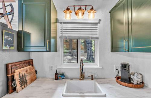 The Rigi Chalet HOA Beach Access Close to town - Foto 20