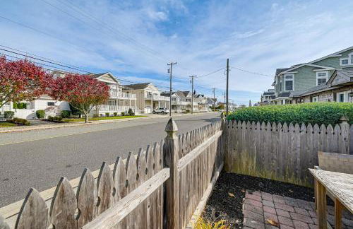 Walk to Beach and Dtwn Dining! Avalon Coastal Escape - Foto 22