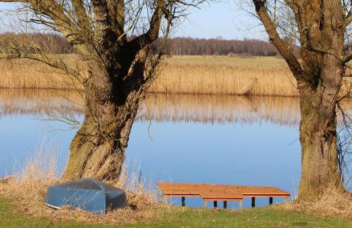 Reetdachhaus direkt am Wasser - Foto 2
