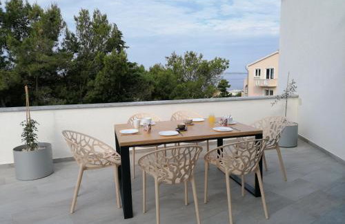 Villa NOVAMARIN - heated pool, sauna, garden - Foto 8