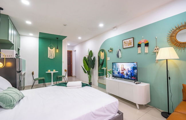 SAZI Church View Home - Free Nails/HairWash - Photo 28