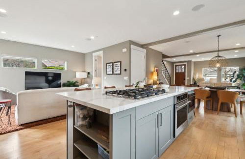 Spacious Family Retreat - Media Room & Patio home - Foto 9