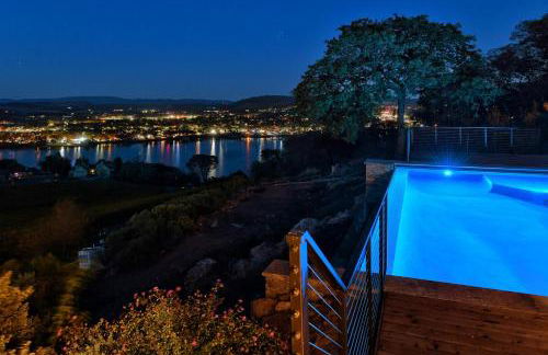 Vineyard Setting With 180 Panoramic Lake Views - Foto 16