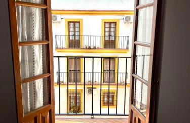 Centro histórico a pie, parking gratis - Foto 8