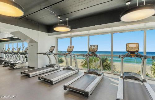 Beachfront Oasis at Splash Resort and Condos - Foto 15