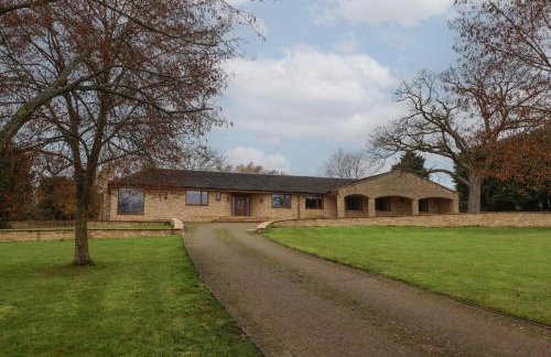 Blossom Hill - Photo 1