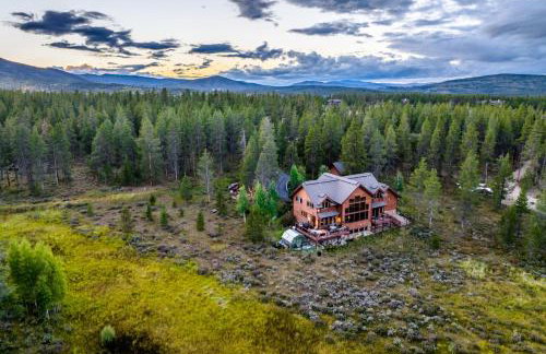 Stagecoach Cabin home - Foto 1