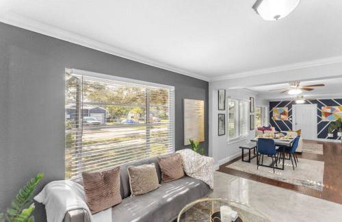 King bd Charming 2-Storey Cottage w PrivateYard - Foto 32