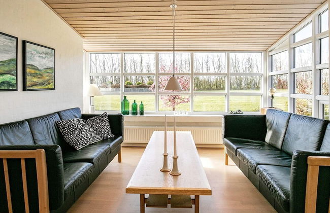 Luxurious Holiday Home in Hurup with Hot Tub - Foto 17