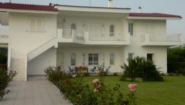 Silver villa Raches maisonette & Green - Foto 3