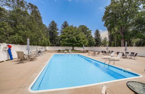 Walk to Lake Michigan - South Haven Condo! - Foto 31