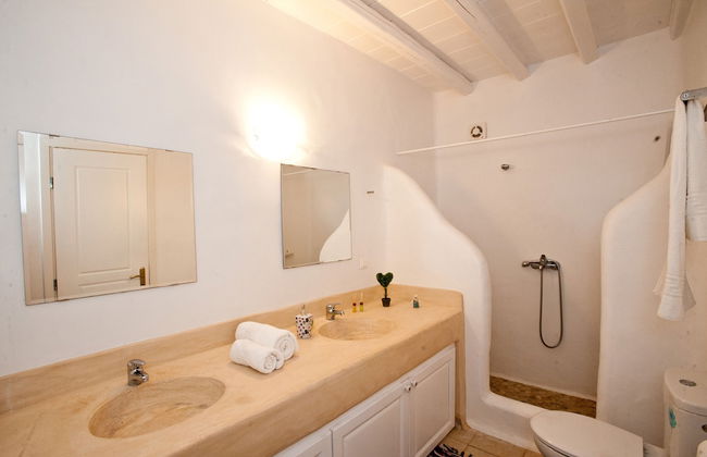 Sofia's Bungalows Mykonos - Photo 38