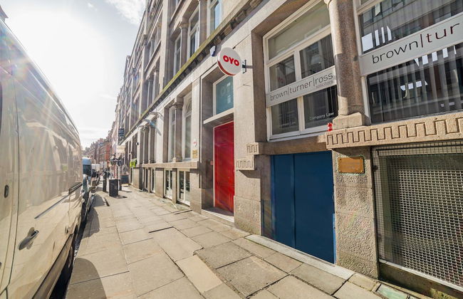 OYO Vincent Apartments - Foto 46