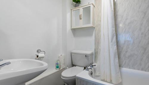 Charming Historic Stay - Cosy Flat with parking - Foto 4