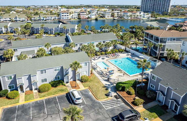 Southbay 55 is 2 Bedroom on the lake with short walk to beach by RedAwning - Foto 66