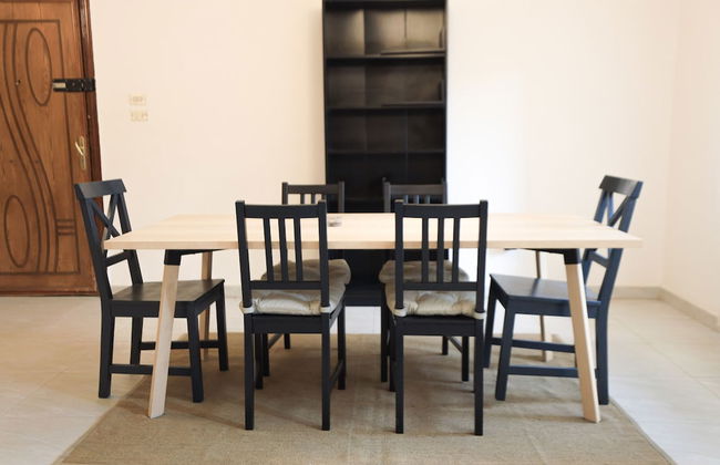 Ivory Petal Bliss 2BR Apt - Foto 37