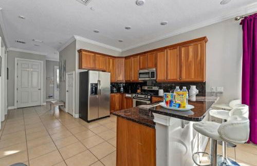 Game Room Heated pool Cinema 6Mi to Disney - Foto 25