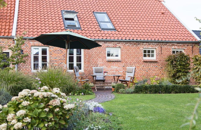 Old Bakery - Former Stable - Photo 29