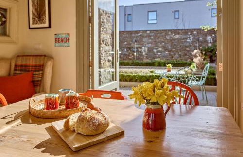 Charming townhouse with sunny garden - Foto 7