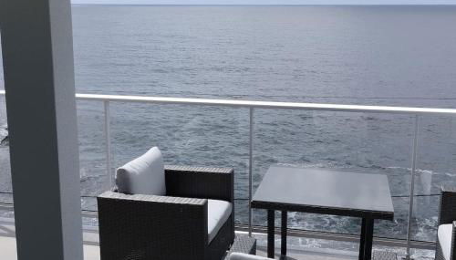 Apt 'A Gaioa' in 'The Cliff Coast Accomodation' - Photo 4